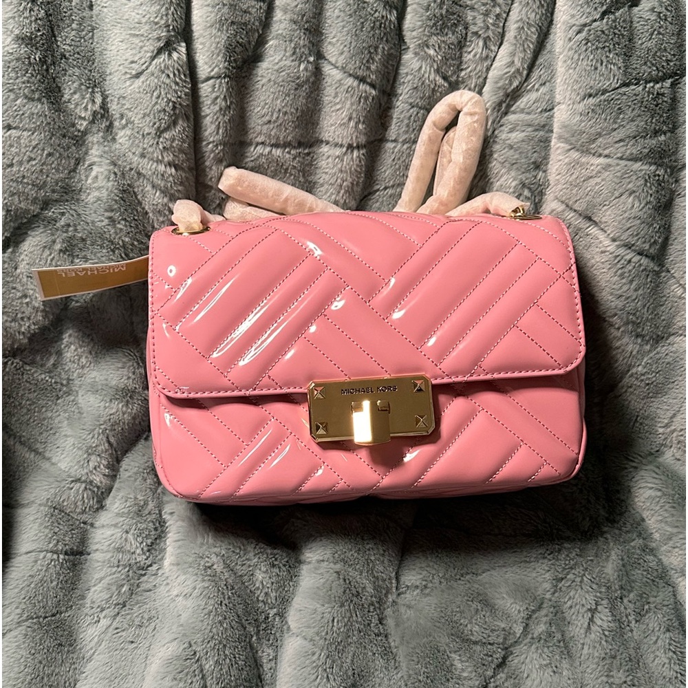 Micheal Kors purse